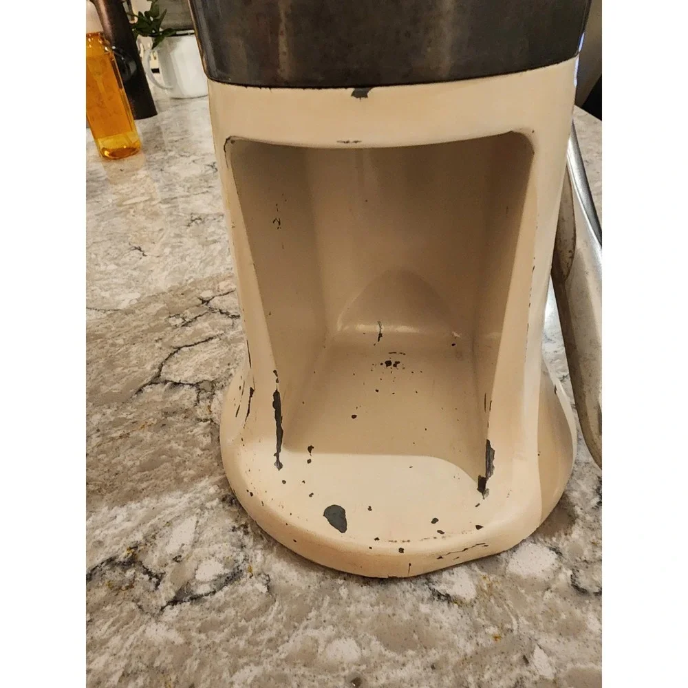 1940s Vintage RIVAL Juice O Mat Tilt Top Deco Manual Fruit Juicer MCM
